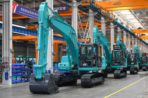 “智慧工厂”引领“出产节拍”——走进皇家国际智能一探到底