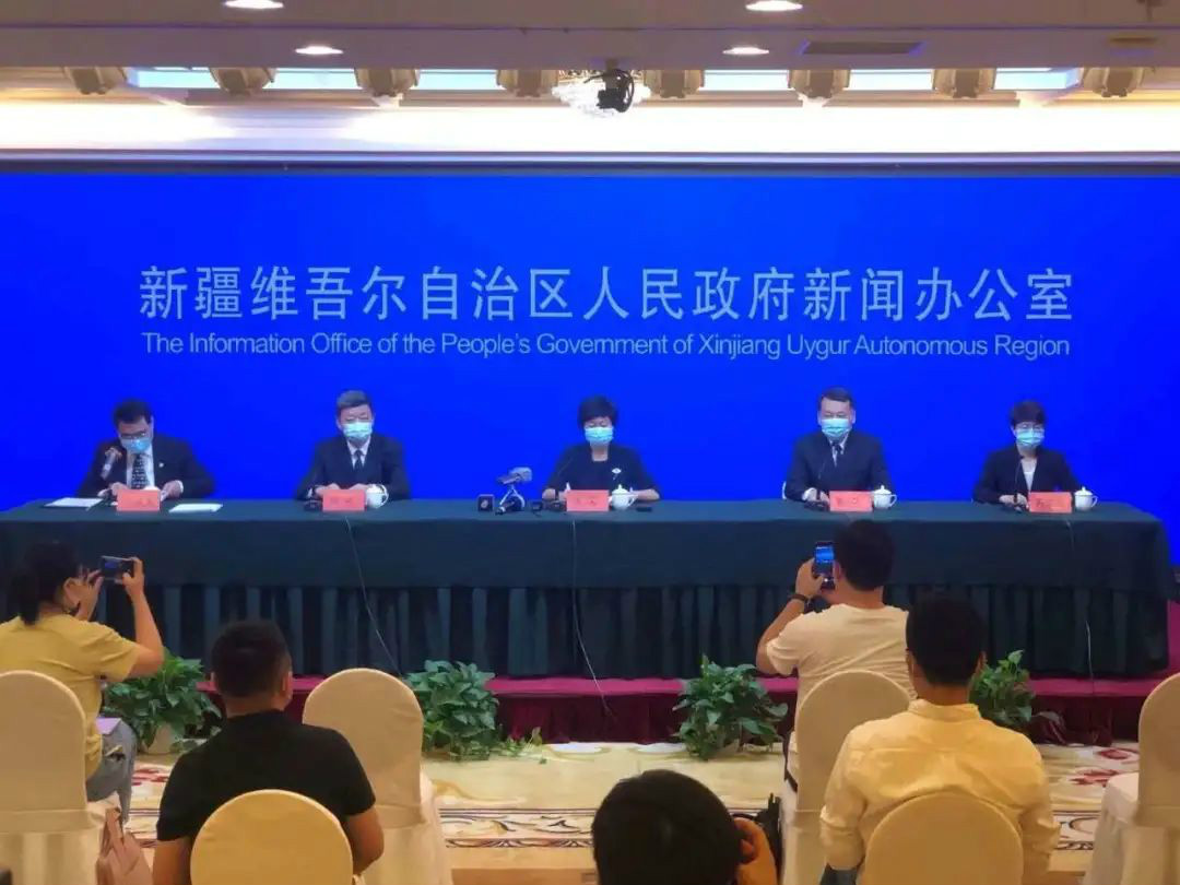 有你们，皇家国际无畏！——皇家国际人新疆抗疫