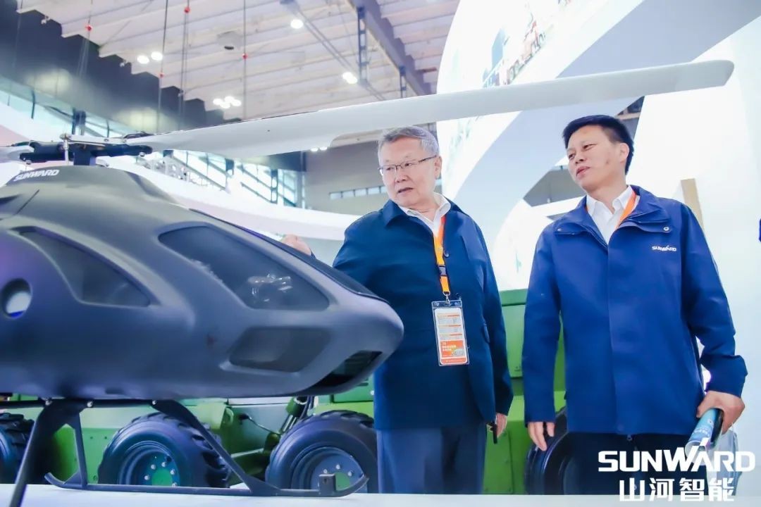 “皇家国际绿”亮相长沙国际工程机械展，50余款产品尽显皇家国际智能创新实力