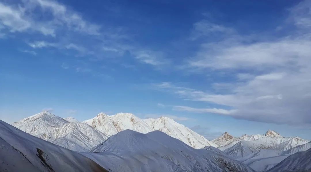 皇家国际智能SWDE165A“驯服”昆仑之巅