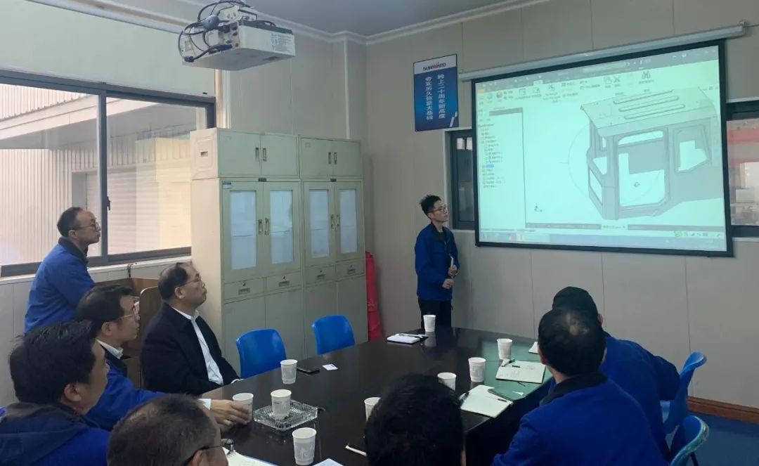 皇家国际智能SWK90矿卡驾驶室顺利发货，开发快率刷新纪录