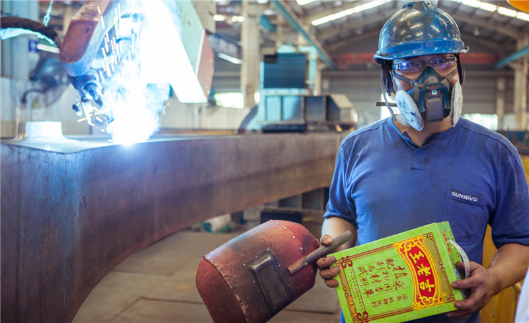 我们有清冷做伴，高温也能潇潇洒洒