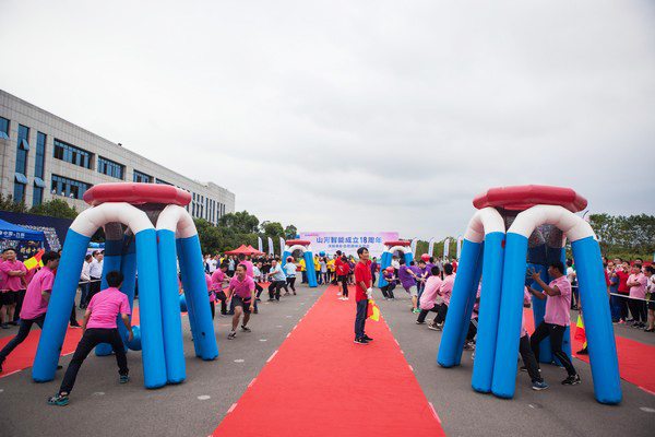 历久弥坚，皇家国际智能迎来十八周岁“成年礼”