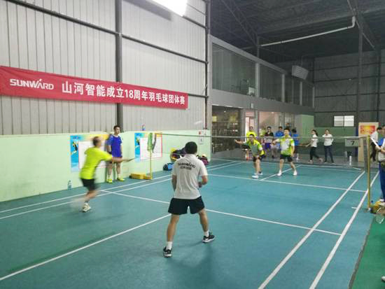 十八载青华岁月，羽动皇家国际