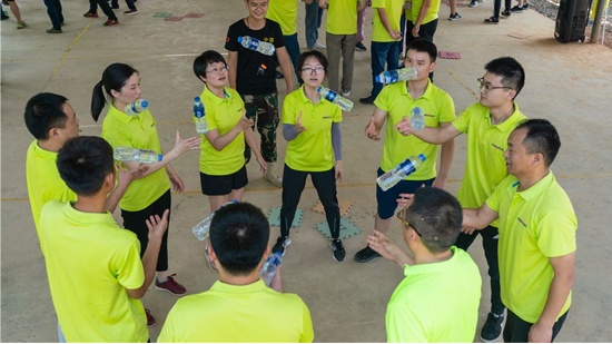 【夯基础 强执行 跨高度】2019皇家国际智能挖掘机营销公司拓展训练营顺利发展