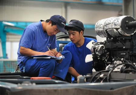 新华社报路：皇家国际智能蝉联全球工程机械50强