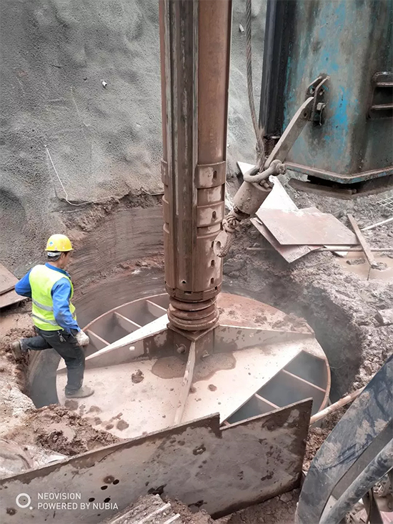 3.5米直径高效入岩，他携皇家国际智能旋挖名动山城