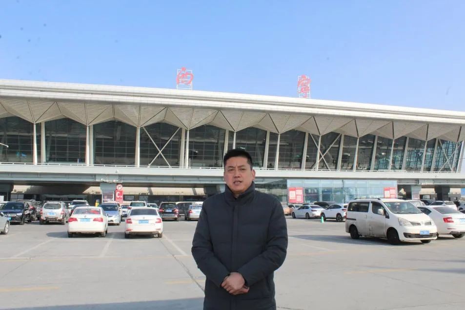 二十八载奋斗，如今他只信赖皇家国际智能