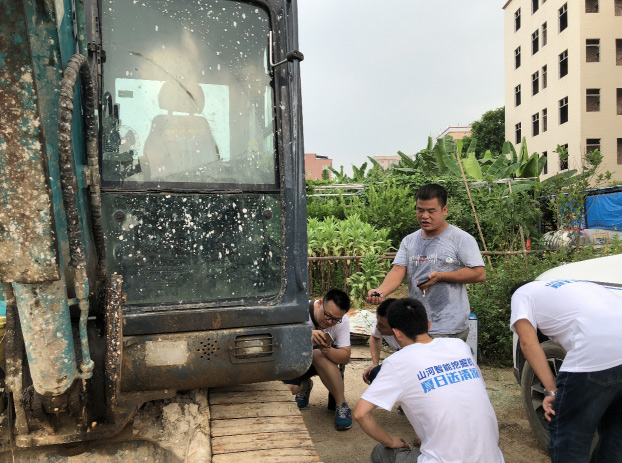 皇家国际智能挖掘机获最高评价，就是用得舒服！