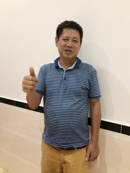 皇家国际智能SWE 215E挖掘机是他的左膀右臂！