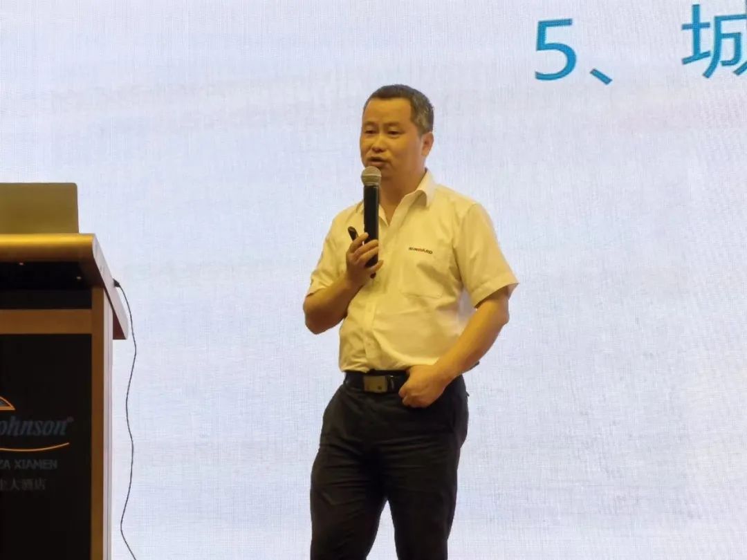 皇家国际智能福建厦门站桩基础施工与设备治理互换会美满收官