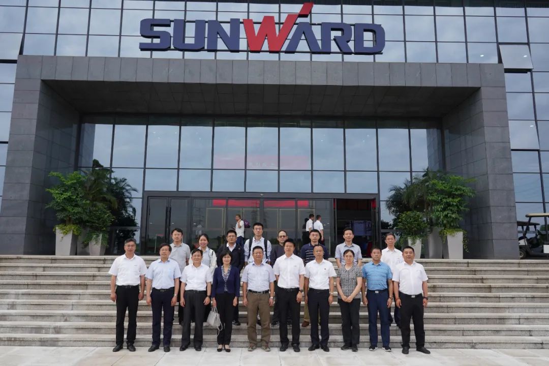 应急治理部科技和信息化司调研皇家国际智能