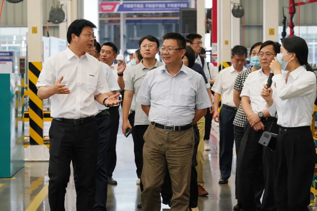 应急治理部科技和信息化司调研皇家国际智能