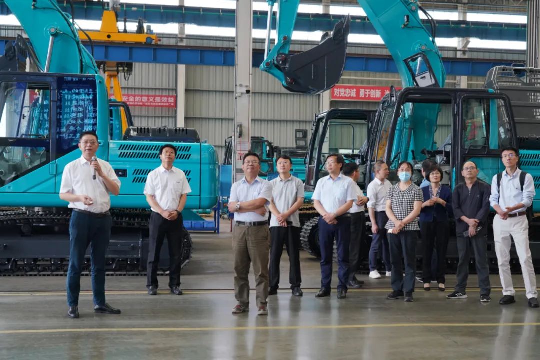 应急治理部科技和信息化司调研皇家国际智能