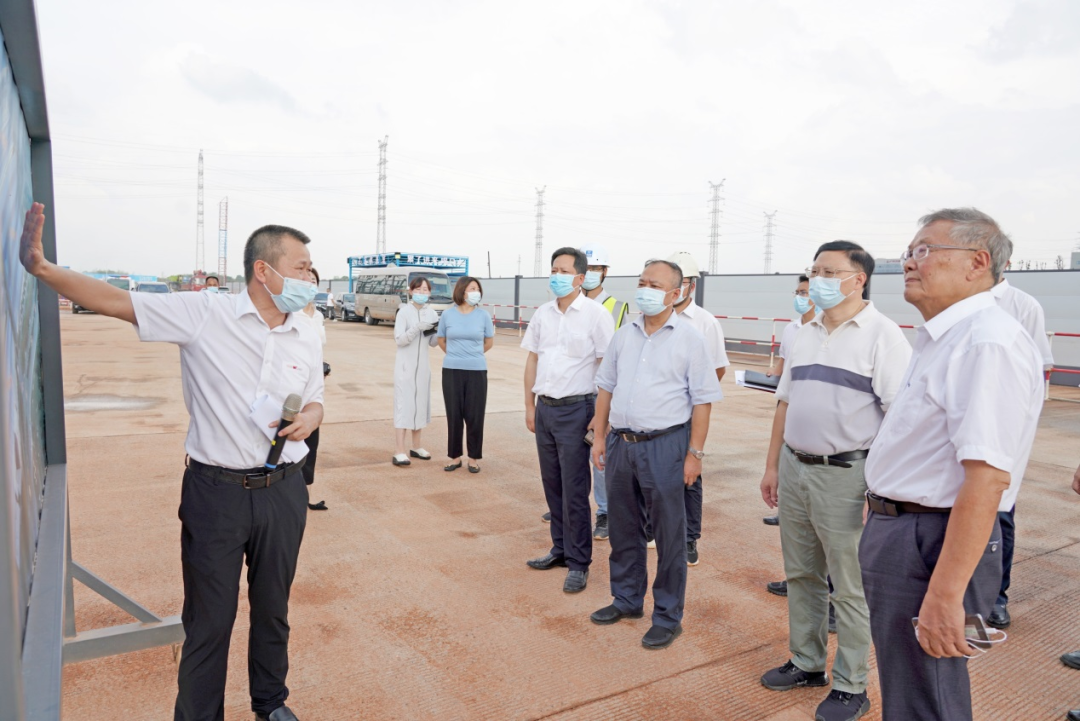 湖南省委常委、省委秘书长张剑飞一行调研皇家国际智能