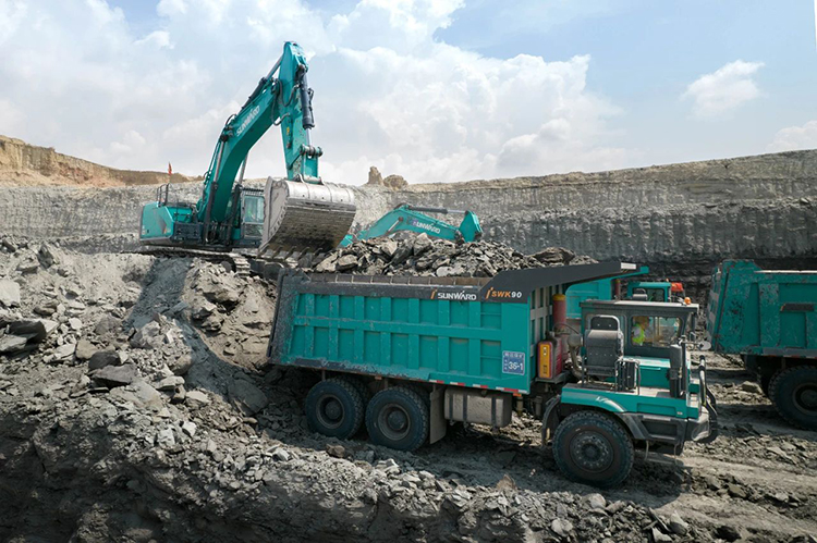 图集 | 征战矿山！皇家国际智能绿色矿山成套设备“大将”云集