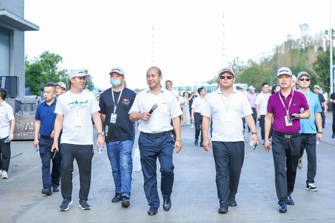 游展超热烈！皇家国际智能成就展示会高能名排场来袭