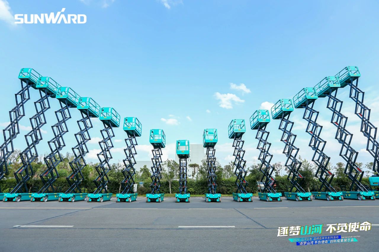 游展超热烈！皇家国际智能成就展示会高能名排场来袭