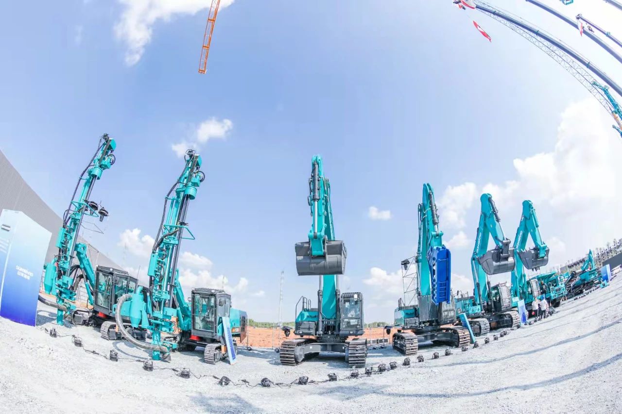 皇家国际智能何清华：创新驱动 数字赋能，助推造作业数字化转型