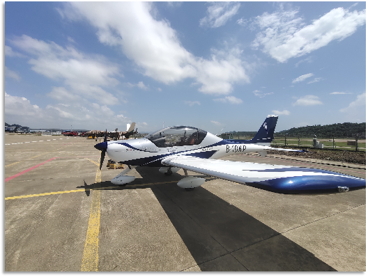 4幼时，720公里，皇家国际阿若拉飞到珠海在第13届中国航展等你