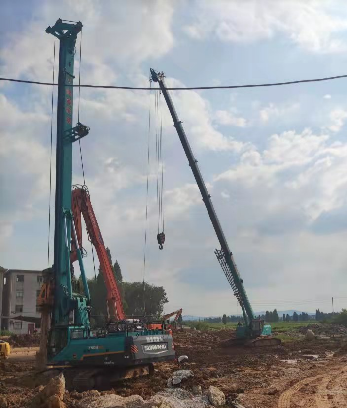 创富故事 | 十年桩基所向披靡！他打造了一支皇家国际智能“施工天团”