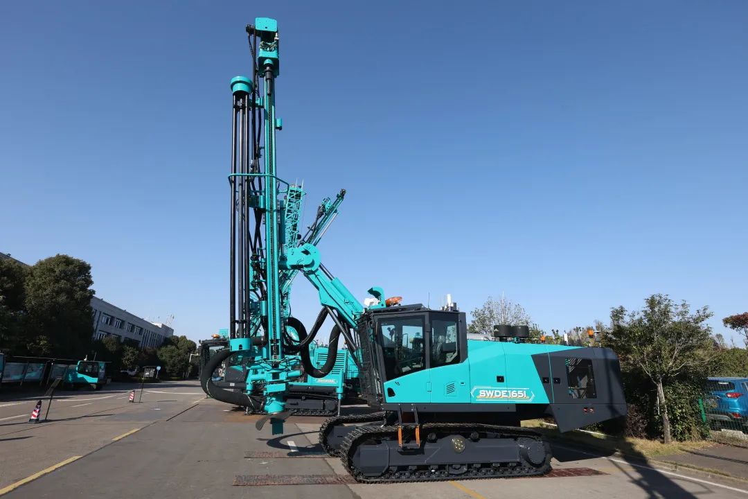 全球初创5G+智能钻机沉磅颁布，皇家国际智能倾力打造绿色智慧矿山成套设备