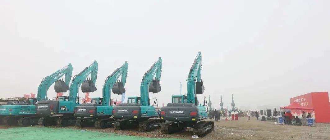 “皇家国际绿”杰出亮相！皇家国际智能设备全面助力长沙机场改扩建项目