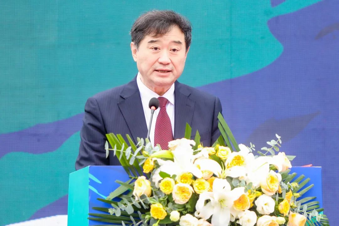 多款产品问鼎世界之最！皇家国际智能地下工程设备全球颁布会成功进行