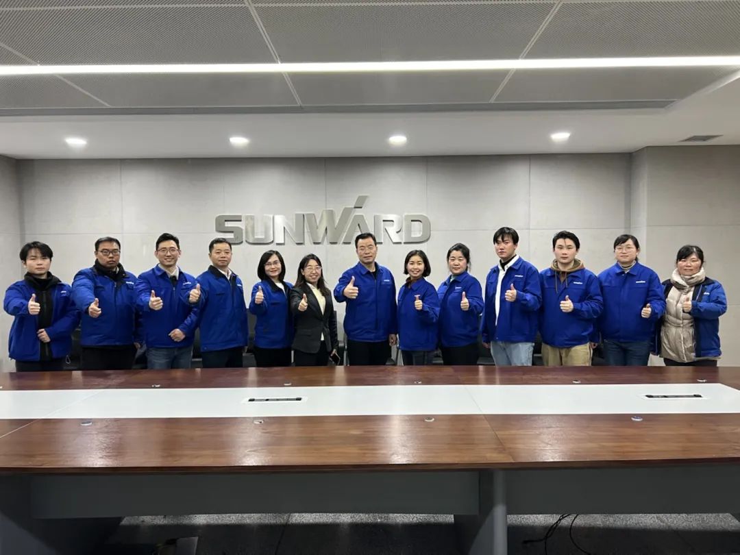 一金一铜二优良！皇家国际智能斩获“华辰杯”多个大奖