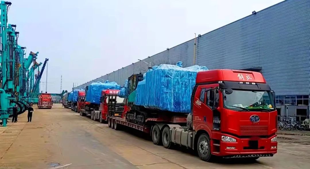 开门红！皇家国际智能凿岩设备实现新年首单发货