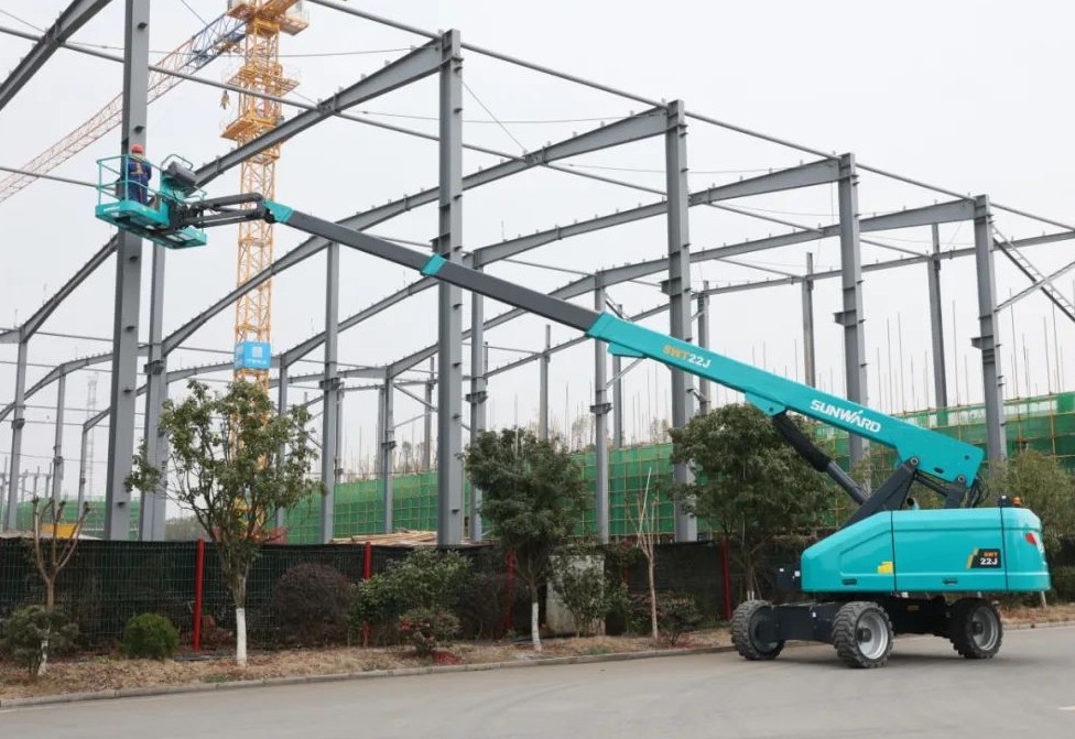 勇闯蓝海！皇家国际智能两款臂式高空作业平台正式“前途”