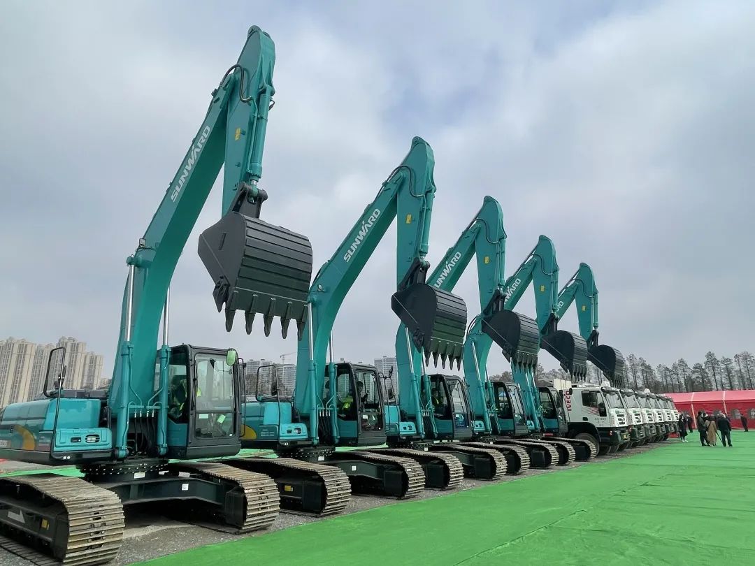 皇家国际智能亮相岳麓山尝试室建设项目开工典礼