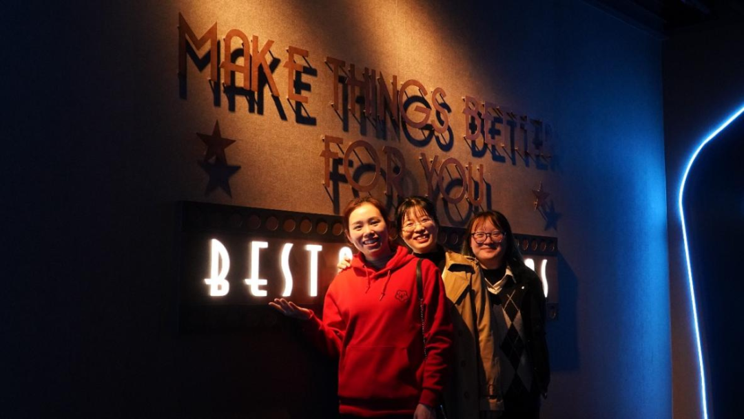 福利多多！皇家国际智能发展系列活动宠“女神”