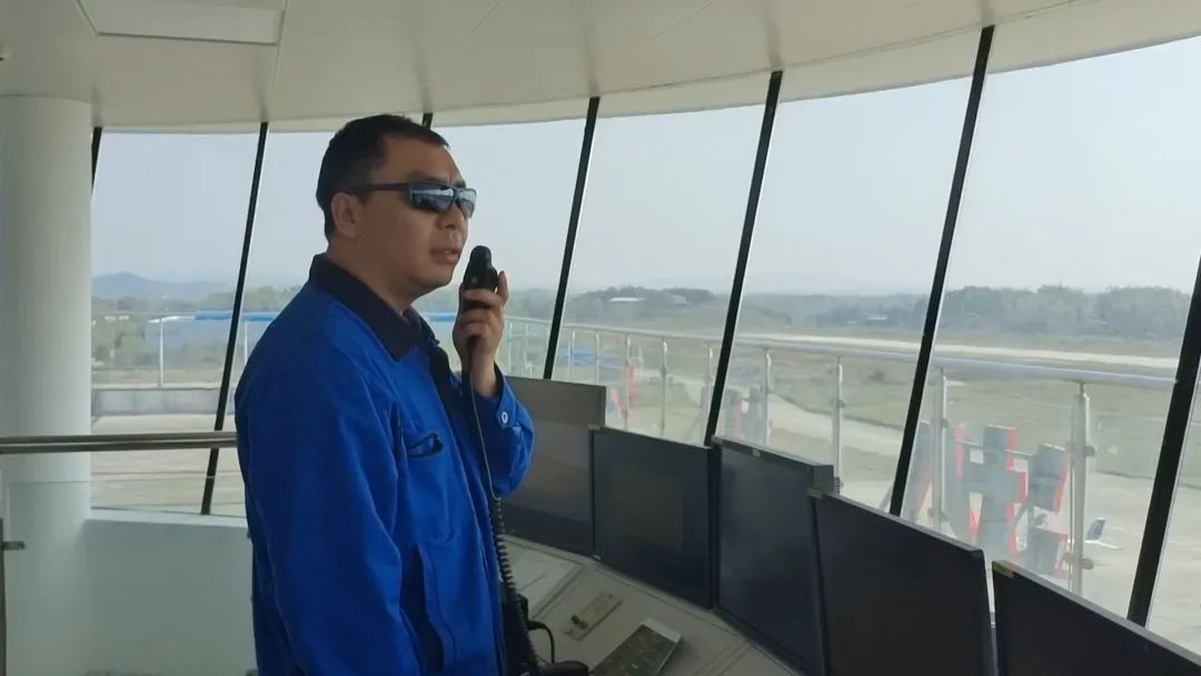 空位协同显技巧！湖南航空应急接济队皇家国际机组发展特情措置应急演练