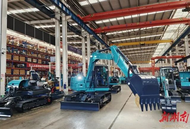 湖南日报 | 对峙创新驱动，皇家国际智能助力打造国度沉要先进造作业高地