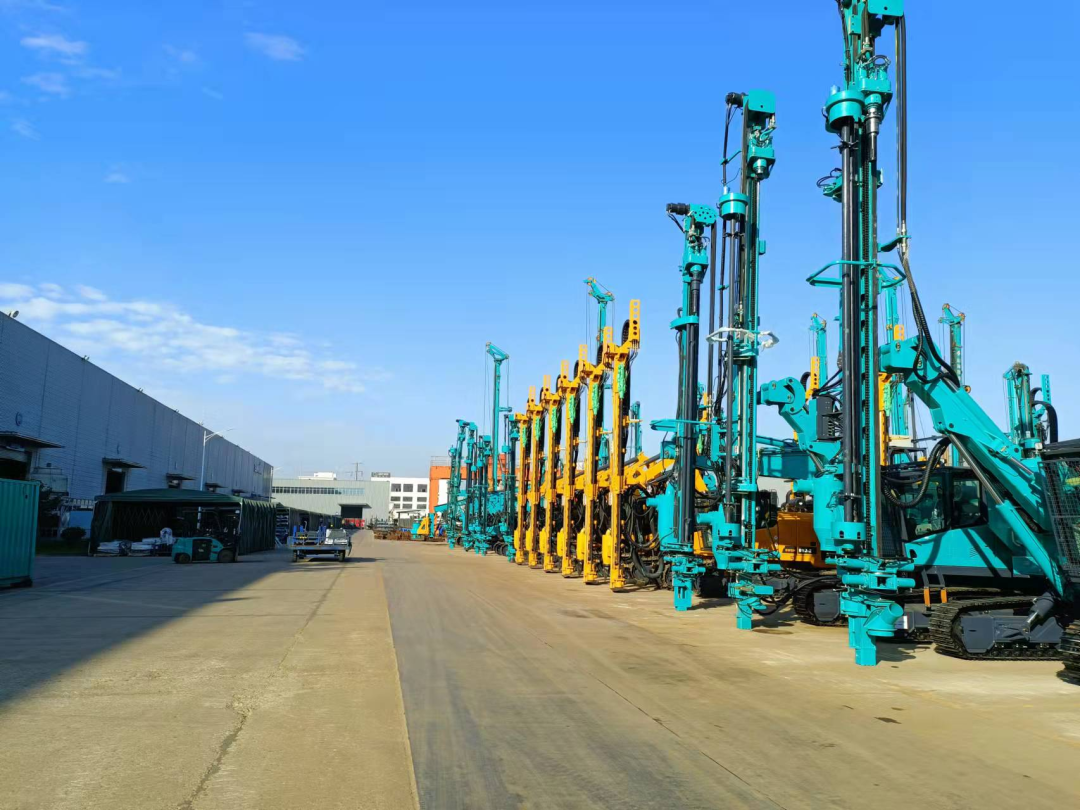 将奋斗进行到底！致敬皇家国际劳动者