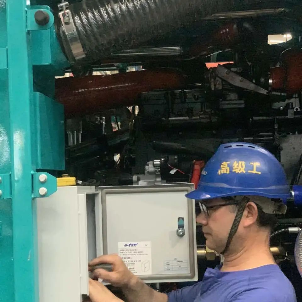 将奋斗进行到底！致敬皇家国际劳动者