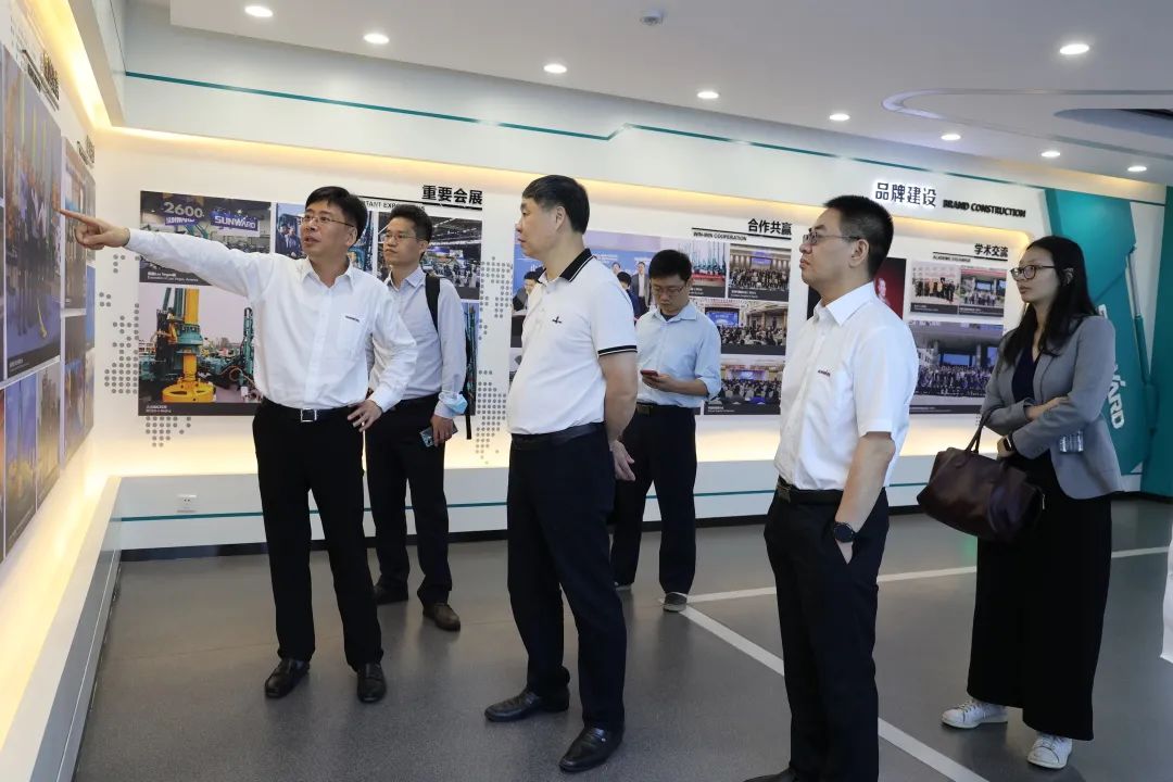 广州工控集团副总经理李绍康调研皇家国际智能