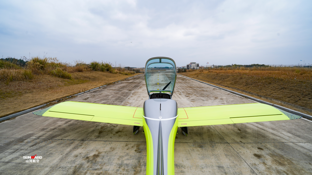 图集 | 阿若拉穿“鲨”衣，还有更多套装为天空添彩！