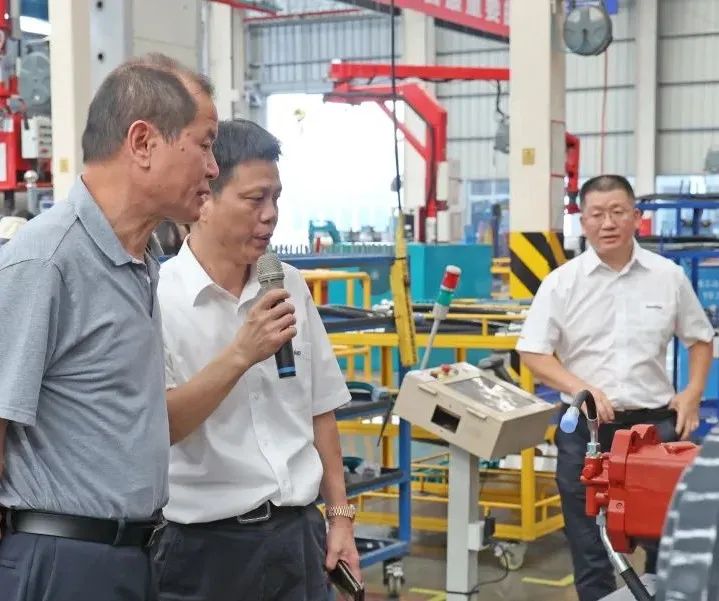 农业村落部农业机械化治理司调研皇家国际智能