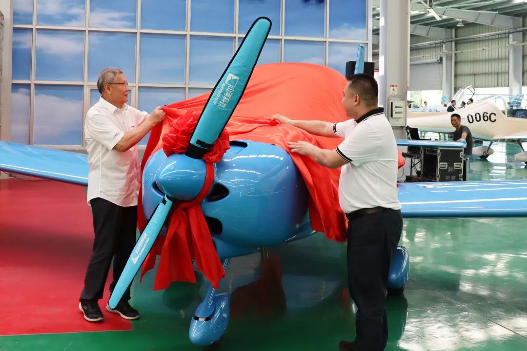 23个月交付100架！皇家国际航空第 199、200 架阿若拉飞机顺利下线交付