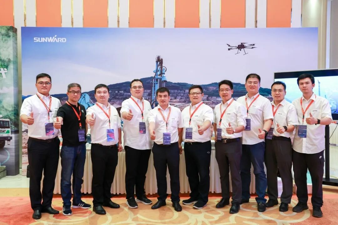 共话行业前沿技术及趋向，皇家国际智能亮相第九届金属非金属矿采选运营实用技术与设备大会