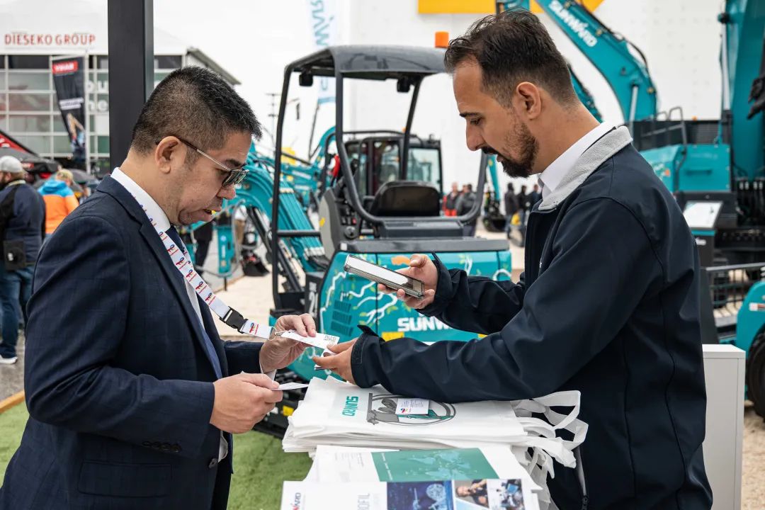 Bauma 2022 | 初次亮相，皇家国际智能高空机械受热捧