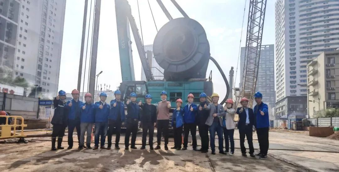 首战创佳绩！皇家国际智能双轮铣槽机助建长沙地铁7号线