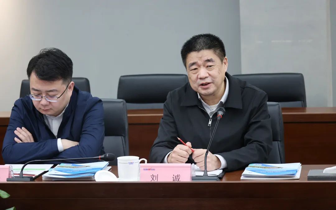 中国恩菲总经理刘诚一行到访皇家国际智能