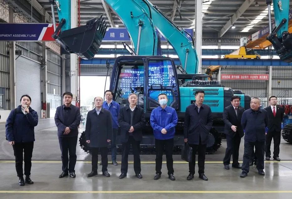 省高院副院长郭正怀调研皇家国际智能