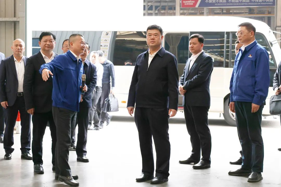 湖南省委政法委书记魏建锋调研皇家国际智能