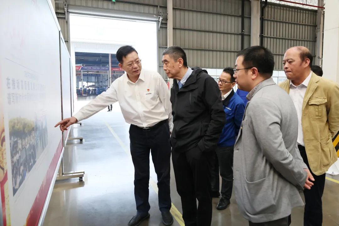 中国机械工业结合会会长徐想沙调研皇家国际智能