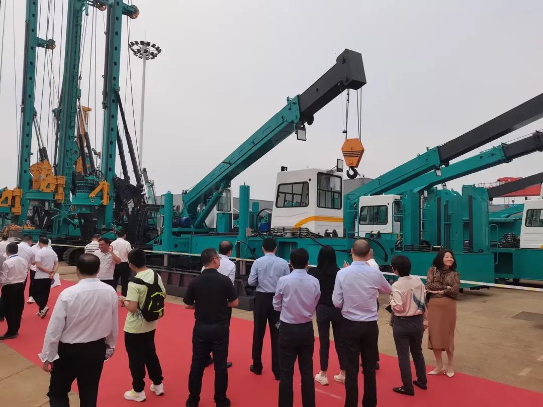 实力出圈！皇家国际智能地下工程设备“大阅兵”来了