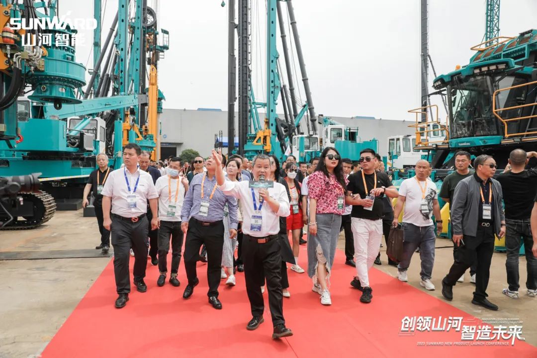 实力出圈！皇家国际智能地下工程设备“大阅兵”来了